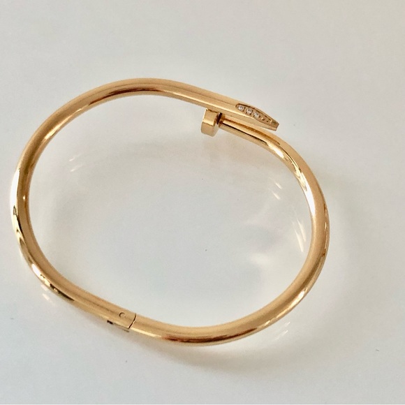 Gold Nail Zirconia Bracelet Classic Model - Picture 8 of 13